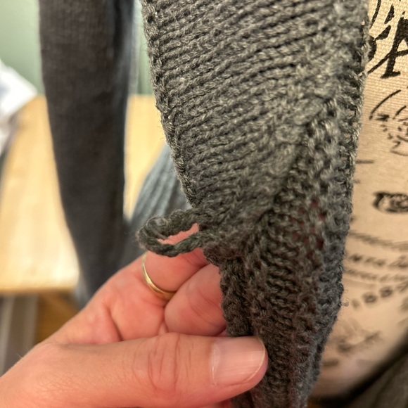 Grey shawl long sweater L - Picture 7 of 7